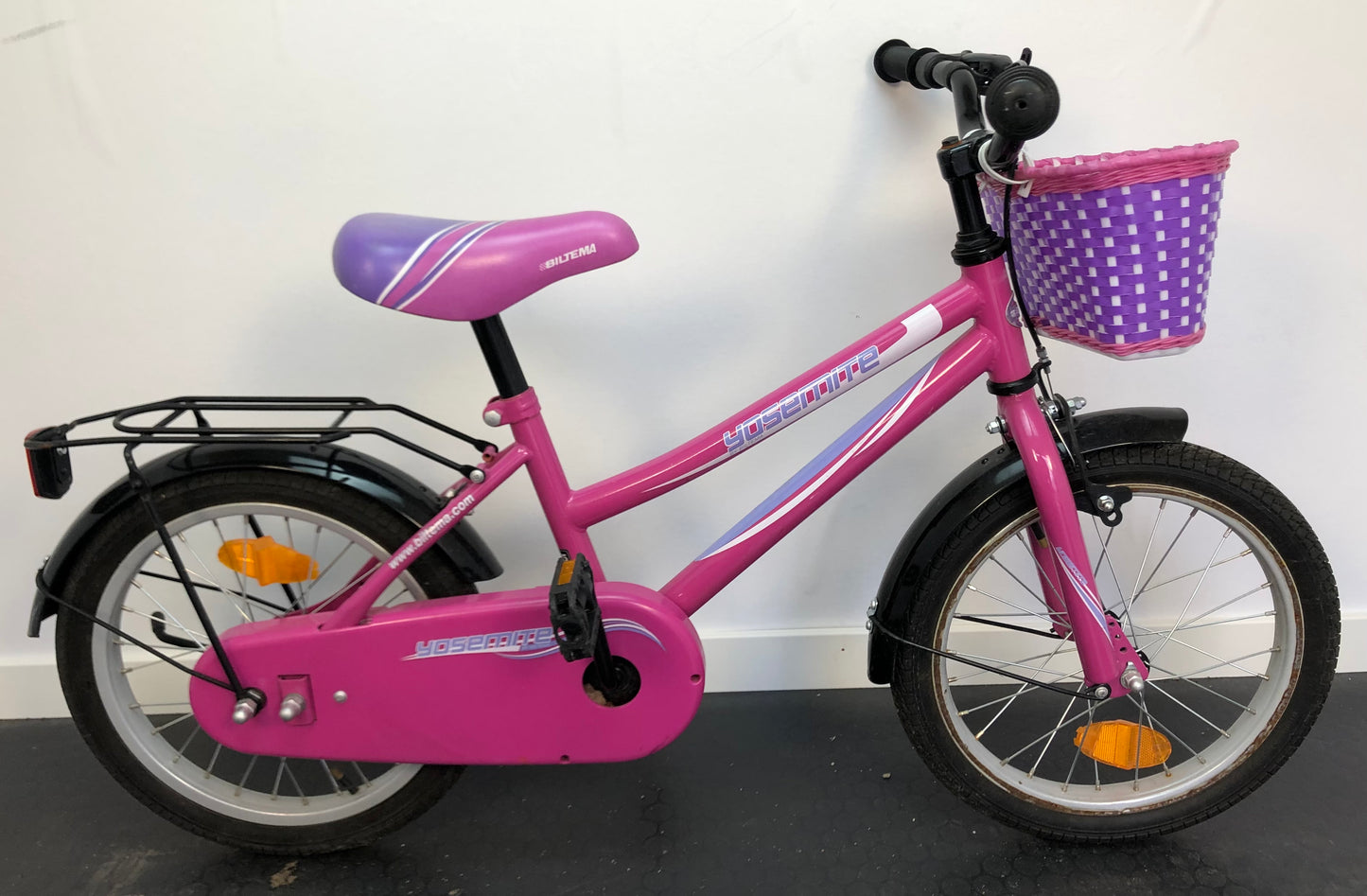 Yosemite City, 16", bra begagnat skick