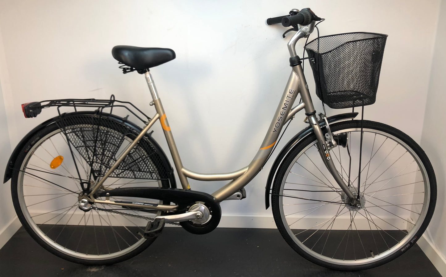 Yosemite City, 28", 3 växlar, bättre begagnat skick