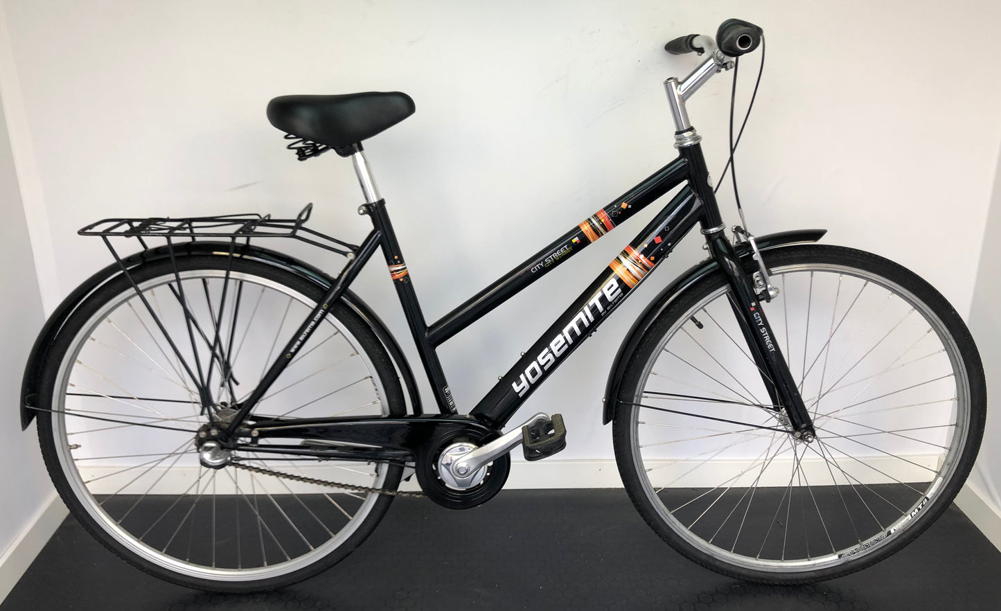 Yosemite City Street, 28", 3 växlar, bättre begagnat skick
