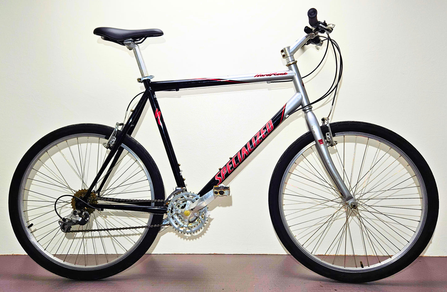 Specialized Hardrock, 26", 21 växlar, bättre begagnat skick