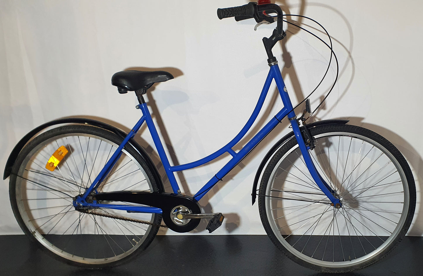 Biltema Komfort, 28", 3 växlar, bra begagnat skick