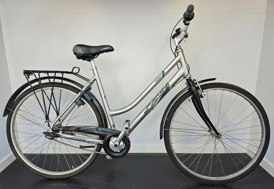 Svalan City 7, 28", 7 växlar, bättre begagnat skick