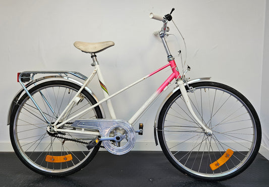 Crescent City Mixte, 24", 3 växlar, bra begagnat skick