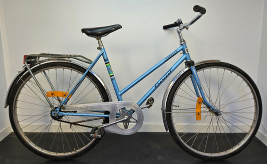 Crescent City, 28", bra begagnat skick