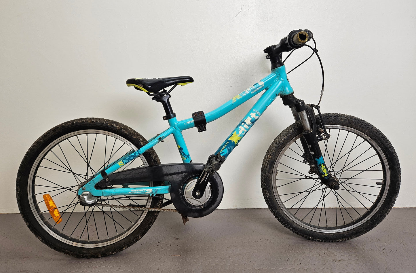 Yosemite X-Dirt, 20", 3 växlar, bättre begagnat skick