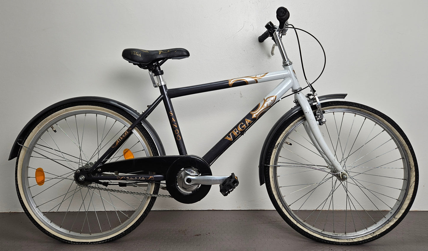 Vega Sandö, 24", 3 växlar, bättre begagnat skick