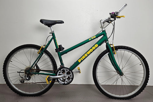 Pinewood X 50, 26", 21 växlar, bättre begagnat skick