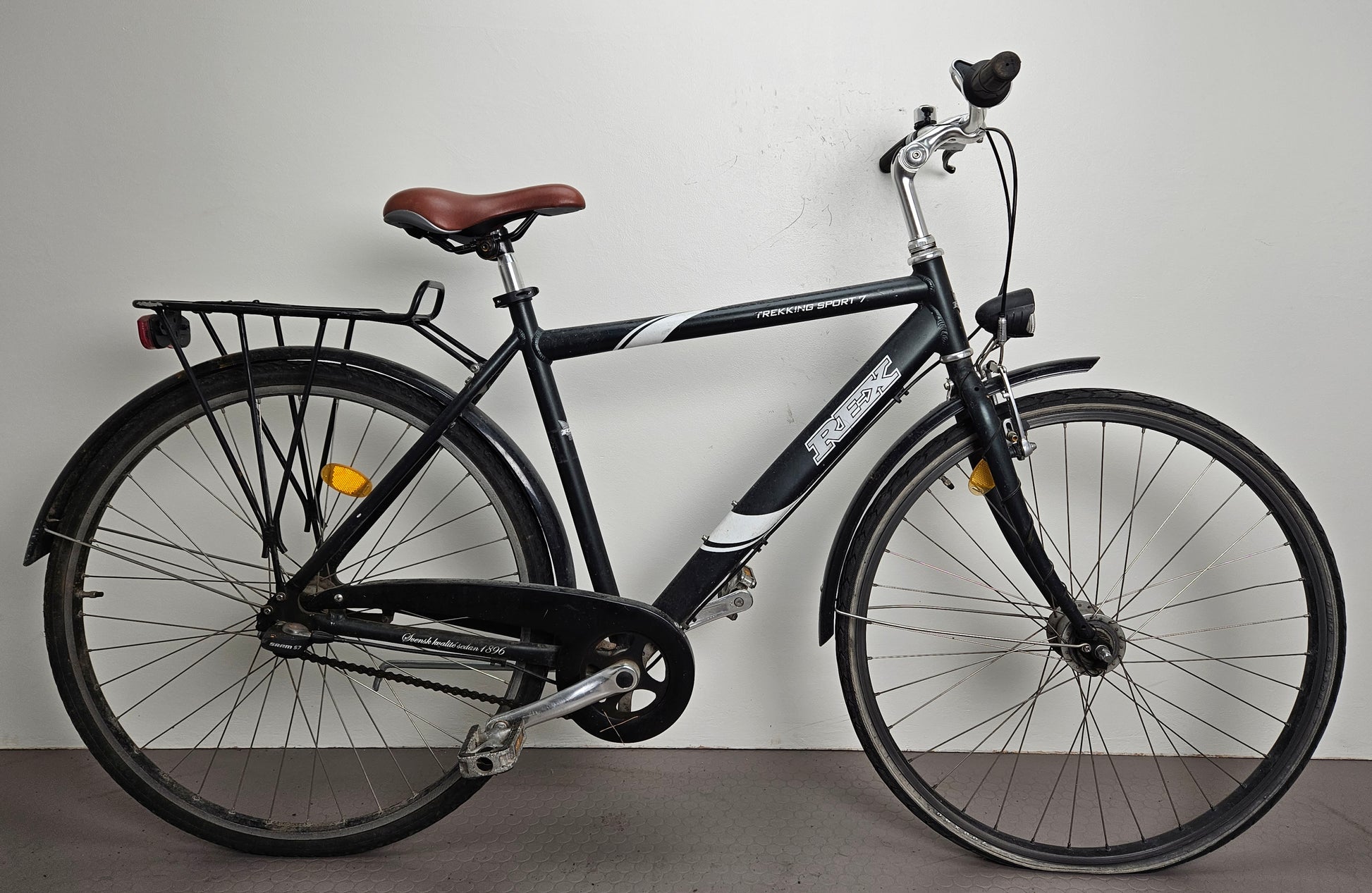 rex trekkingrad Rex Trekking Sport 7, 28", 7 växlar, bättre begagnat skick – Cykeloutlet
