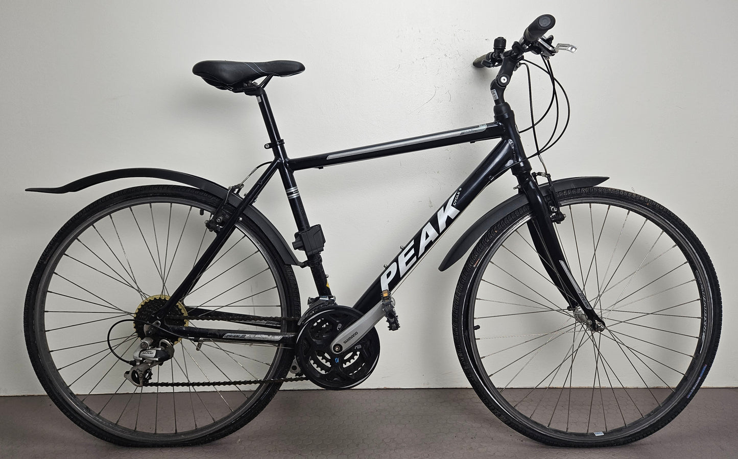 Peak Pt Douglas, 28", 24 växlar, bättre begagnat skick