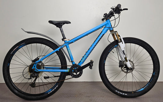 White XC Pro 260, 26", 8 växlar, bättre begagnat skick