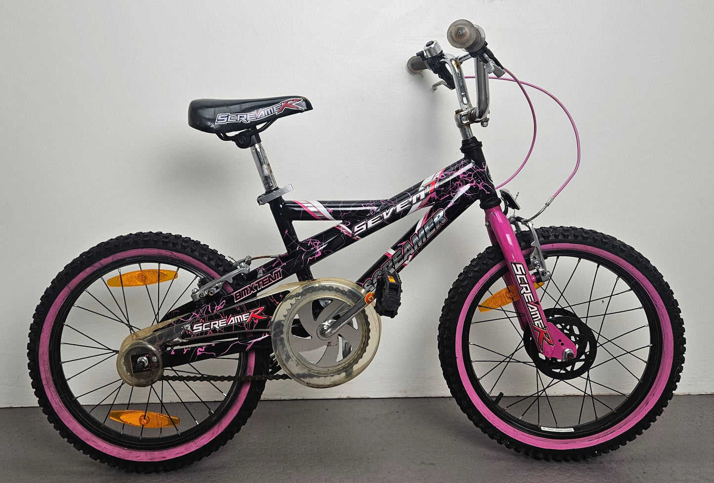 Magna Screamer, 18", bättre begagnat skick