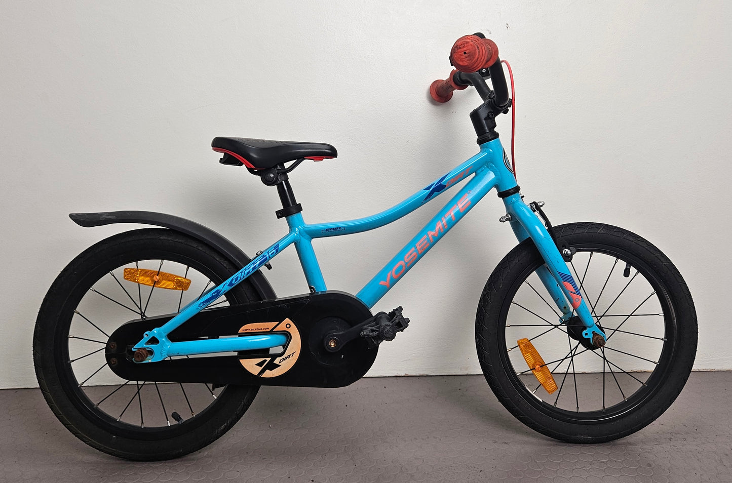Yosemite X-Dirt, 16", bättre begagnat skick