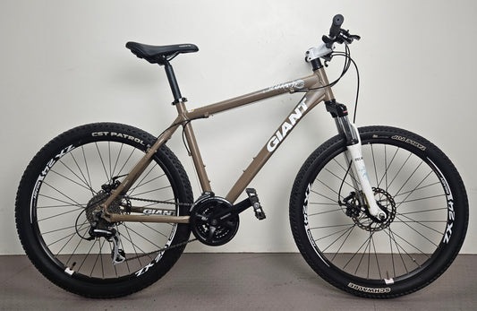 Giant Yukon, 26", 24 växlar, bättre begagnat skick