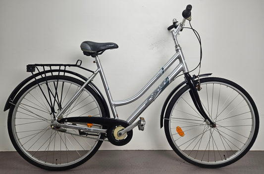 Svalan City 3, 28", 3 växlar, bättre begagnat skick