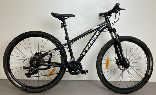 Trek Marlin 6, 27.5", 24 växlar, bättre begagnat skick