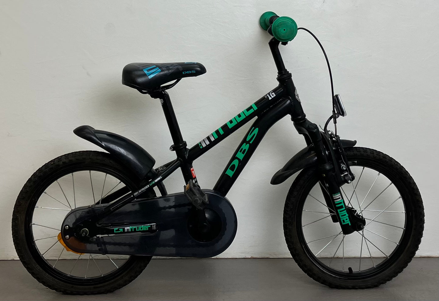 DBS Intruder M16, 16”, bättre begagnat skick