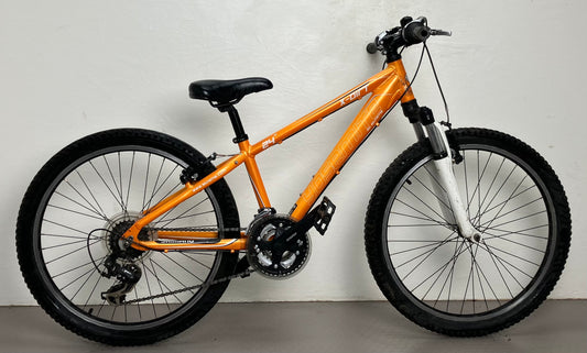 Yosemite X-Dirt, 24”, 21 växlar, bättre begagnat skick