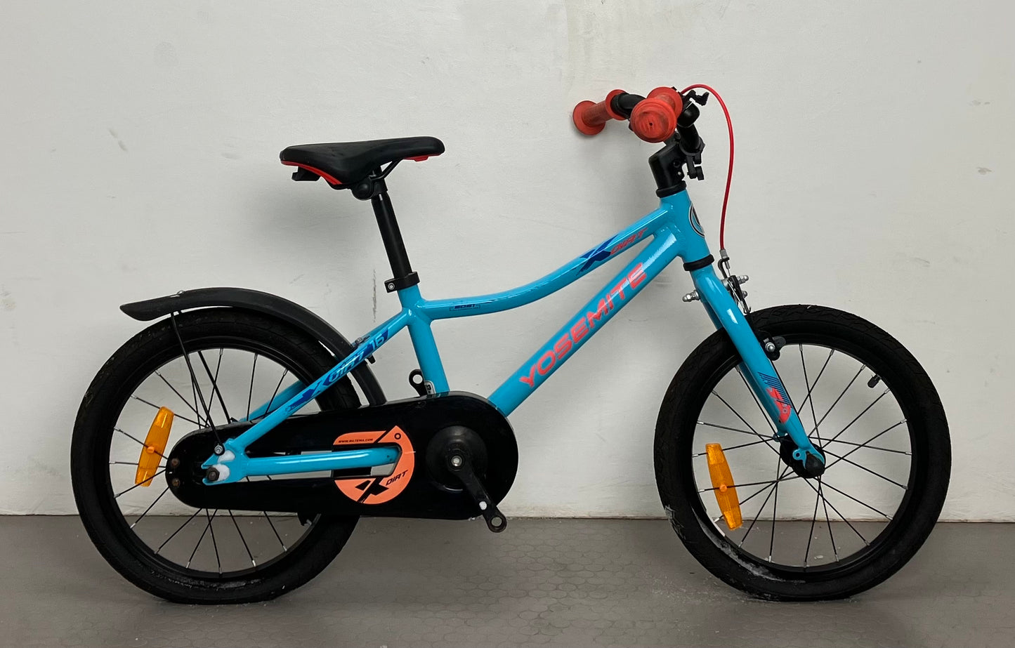 Yosemite X-Dirt 16, 16”, bättre begagnat skick