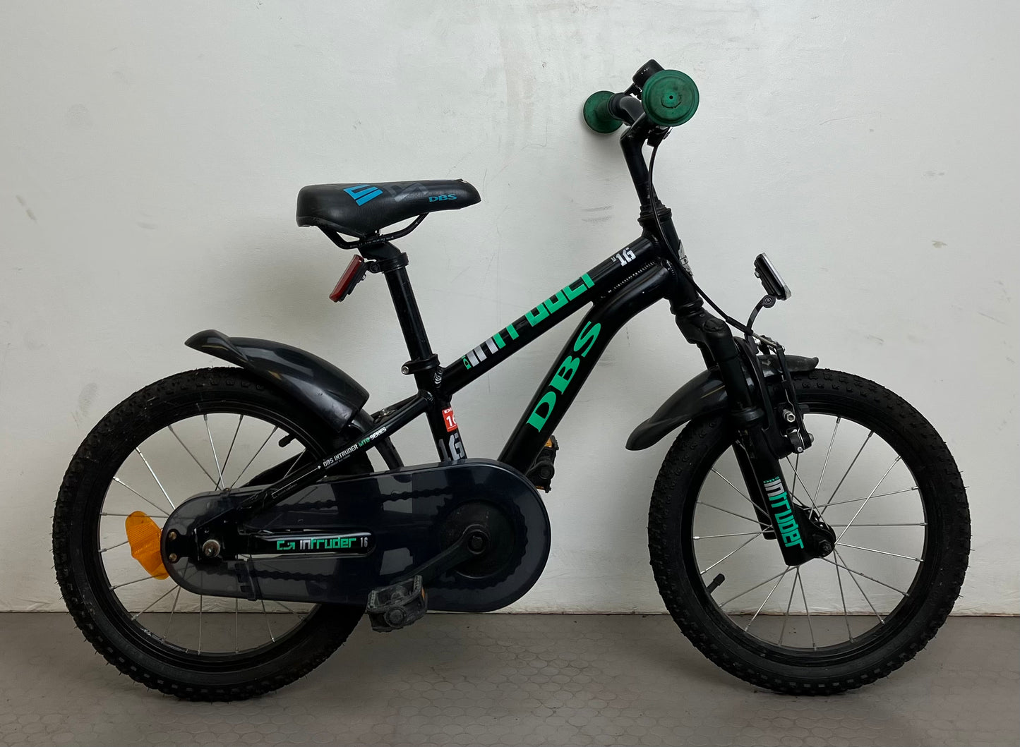 DBS Intruder 16, 16”, bättre begagnat skick