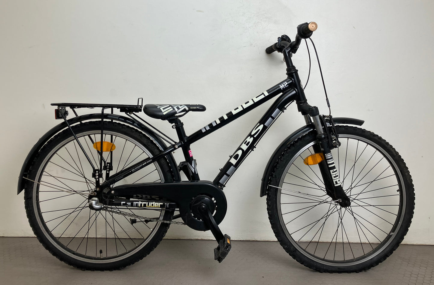 DBS Intruder M2, 24”, 3 växlar, bättre begagnat skick