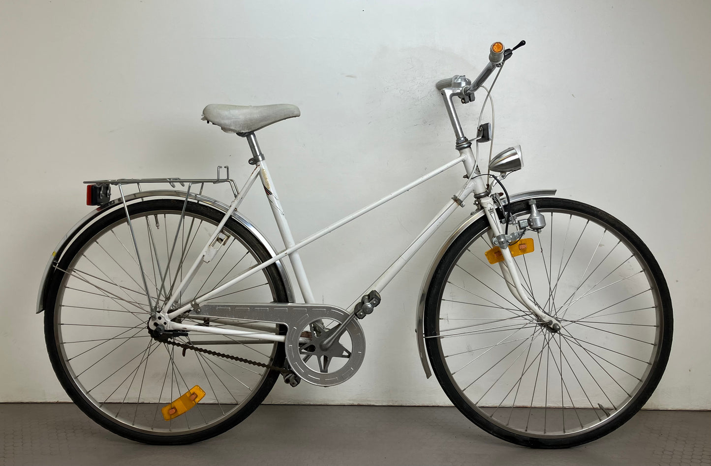 Crescent City Mixte, 28”, 3 växlar, bra begagnat skick
