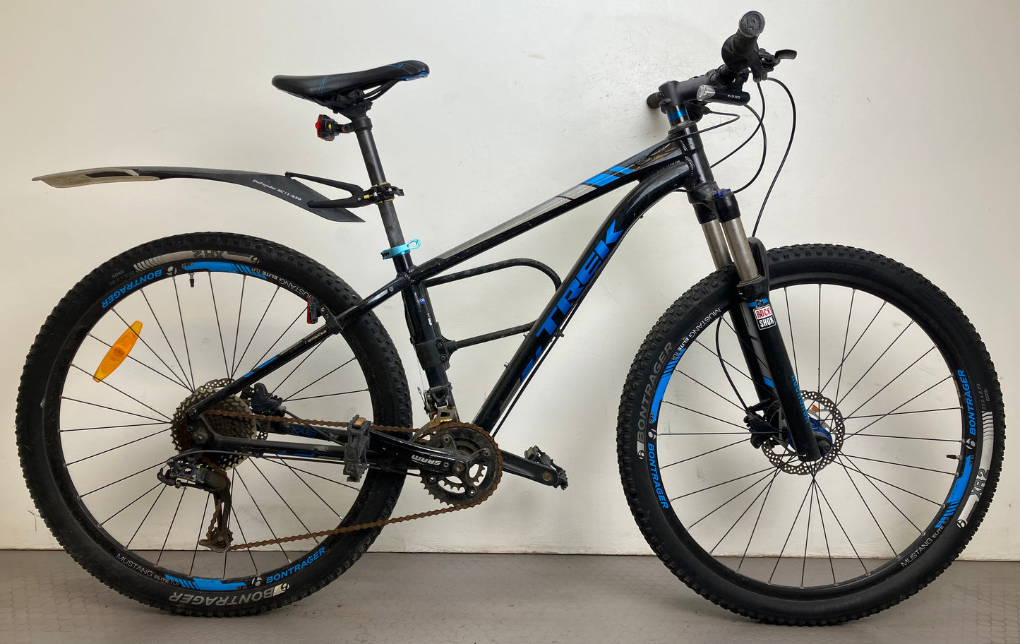 Trek X-Caliber 8, 27.5”, 10 växlar, bättre begagnat skick