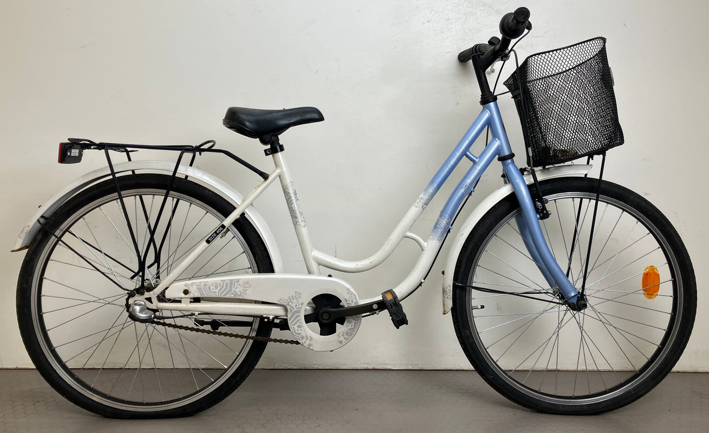 Logan Bellevue, 24", 3 växlar, bättre begagnat skick