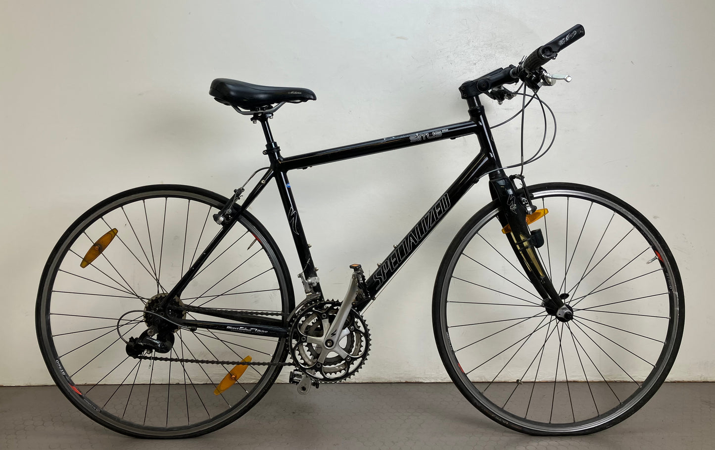 Specialized Sirrus Elite, 28”, 27 växlar, bättre begagnat skick