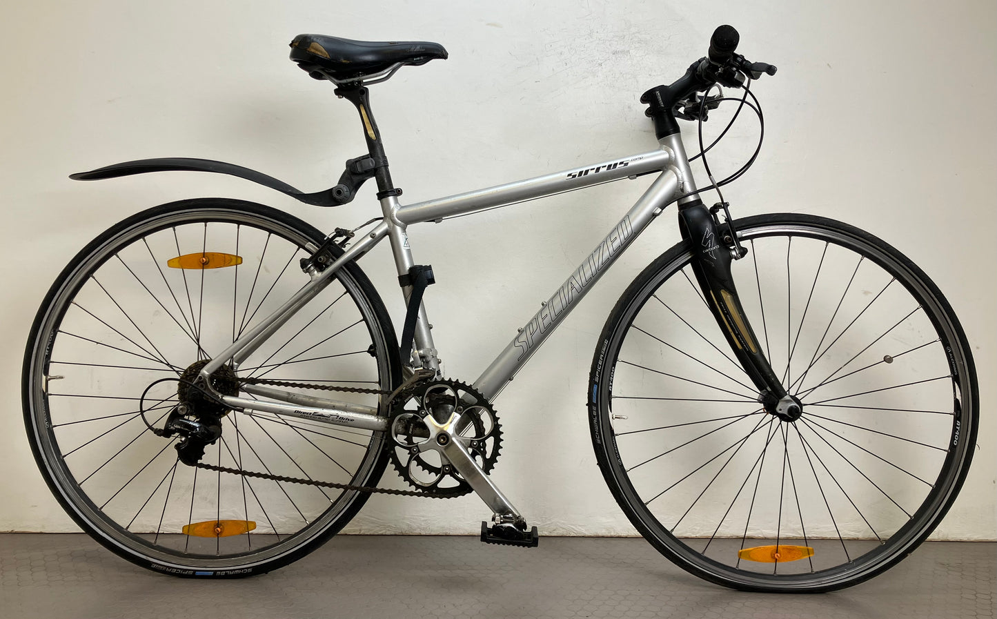 Specialized Sirrus Comp, 28”, 30 växlar, bättre begagnat skick