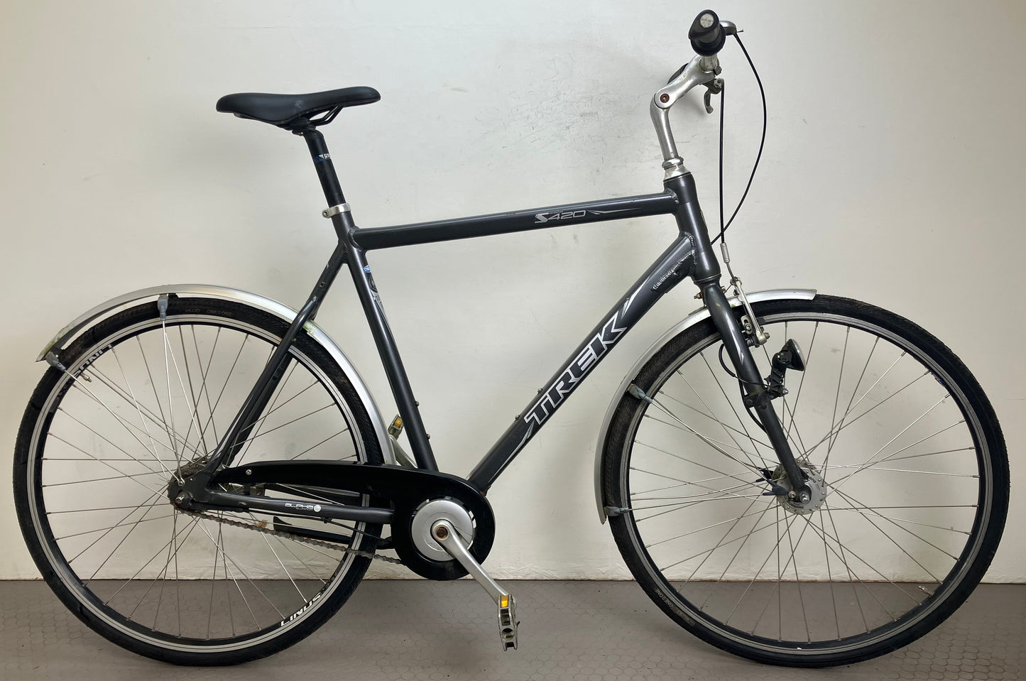 Trek S420, 28", 7 växlar, bättre begagnat skick