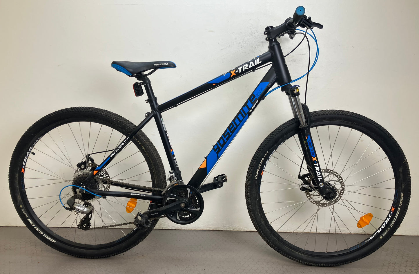 Yosemite X-Trail, 29", 24 växlar, bättre begagnat skick