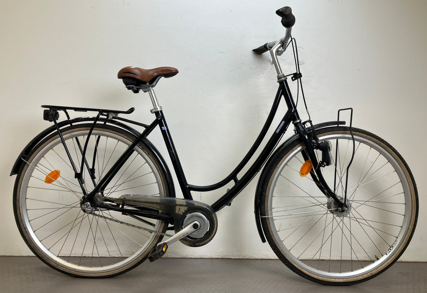 Helkama Saana, 28”, 3 växlar, bättre begagnat skick