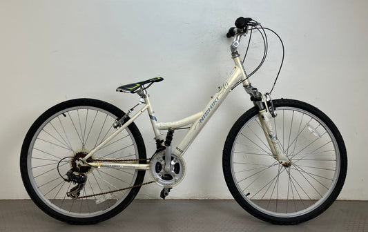 Nishiki Tamarac, 26”, 21 växlar, bättre begagnat skick