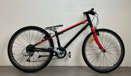 White XC 240 Lite, 24”, 8 växlar, bättre begagnat skick