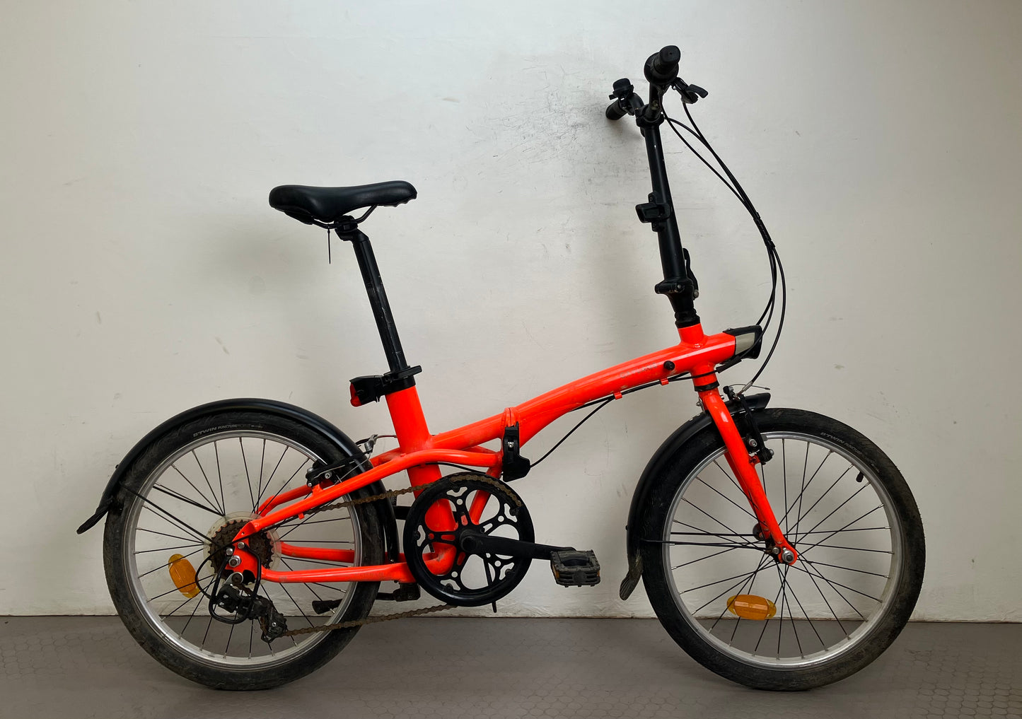 Btwin Oxylane (fällbar), 20”, 7 växlar, bättre begagnat skick