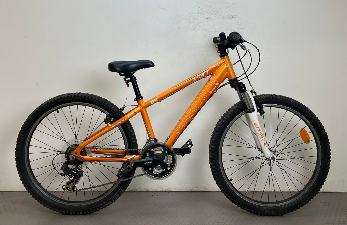 Yosemite X-Dirt, 24”, 21 växlar, bättre begagnat skick