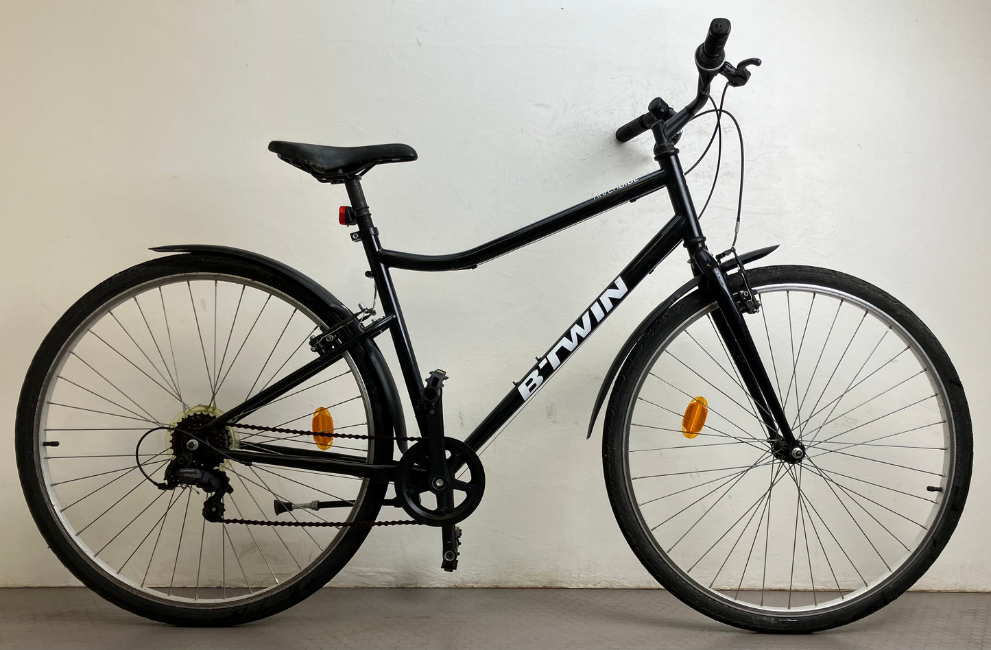 Btwin Riverside 100, 28”, 6 växlar, bättre begagnat skick