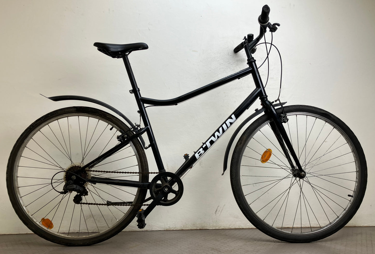Btwin Riverside 1000, 28”, 6 växlar, bättre begagnat skick