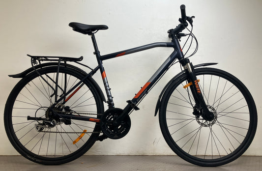 White SC Trainer, 28”, 24 växlar, bättre begagnat skick