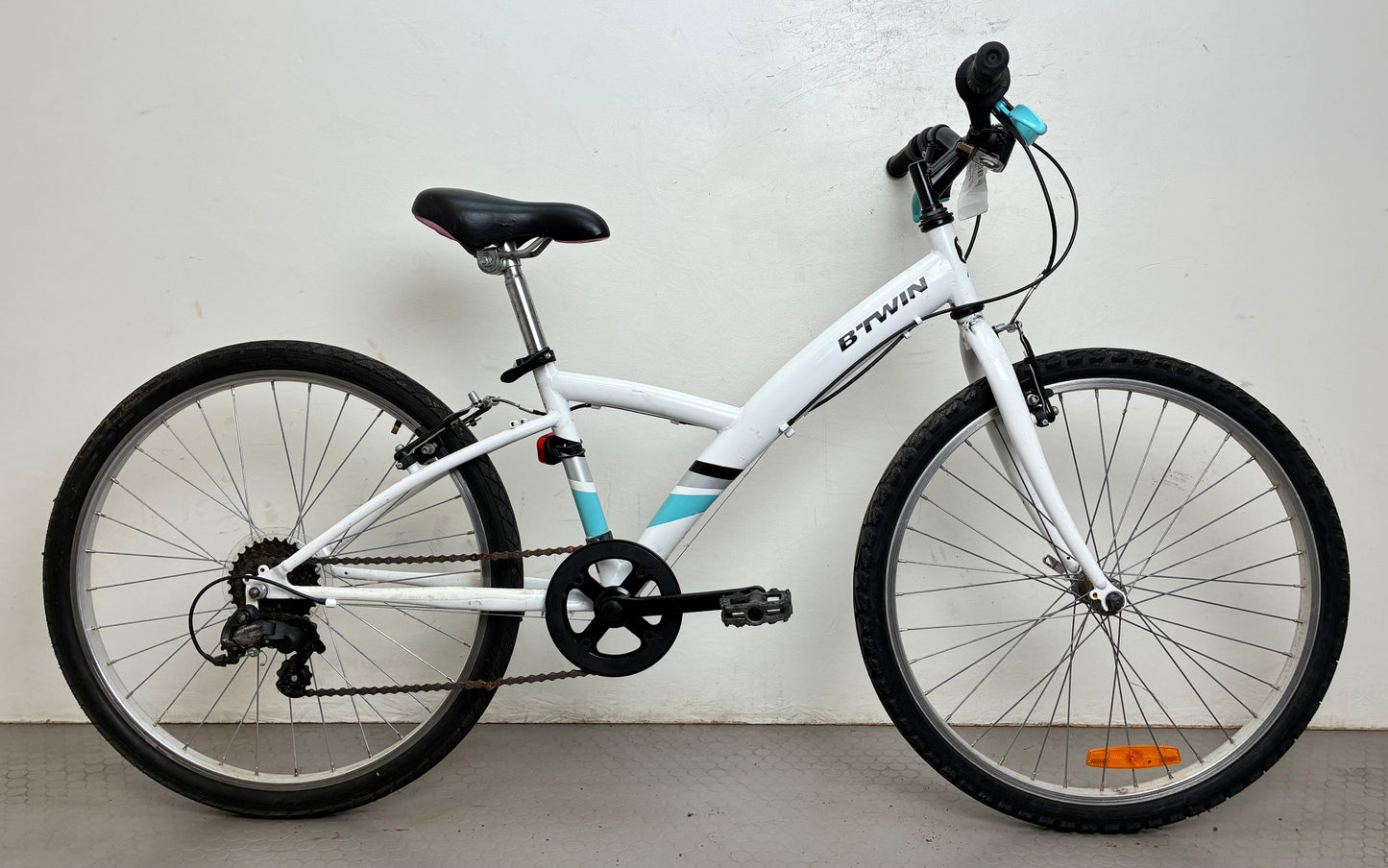 Btwin Original 100, 24”, 6 växlar, bättre begagnat skick